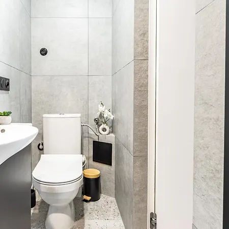 Superapart Batorego 65 - Blisko Sgh I Centrum Apartman